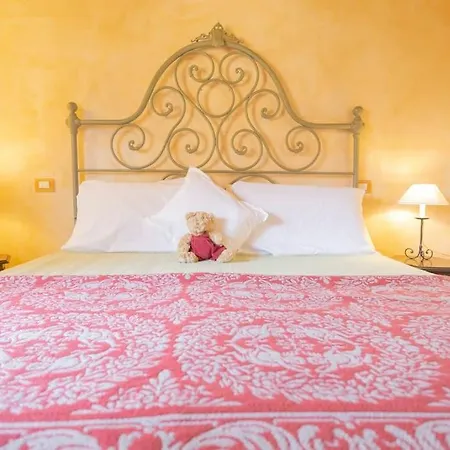 Villa Tenuta Le Rose - Pool Monferrato